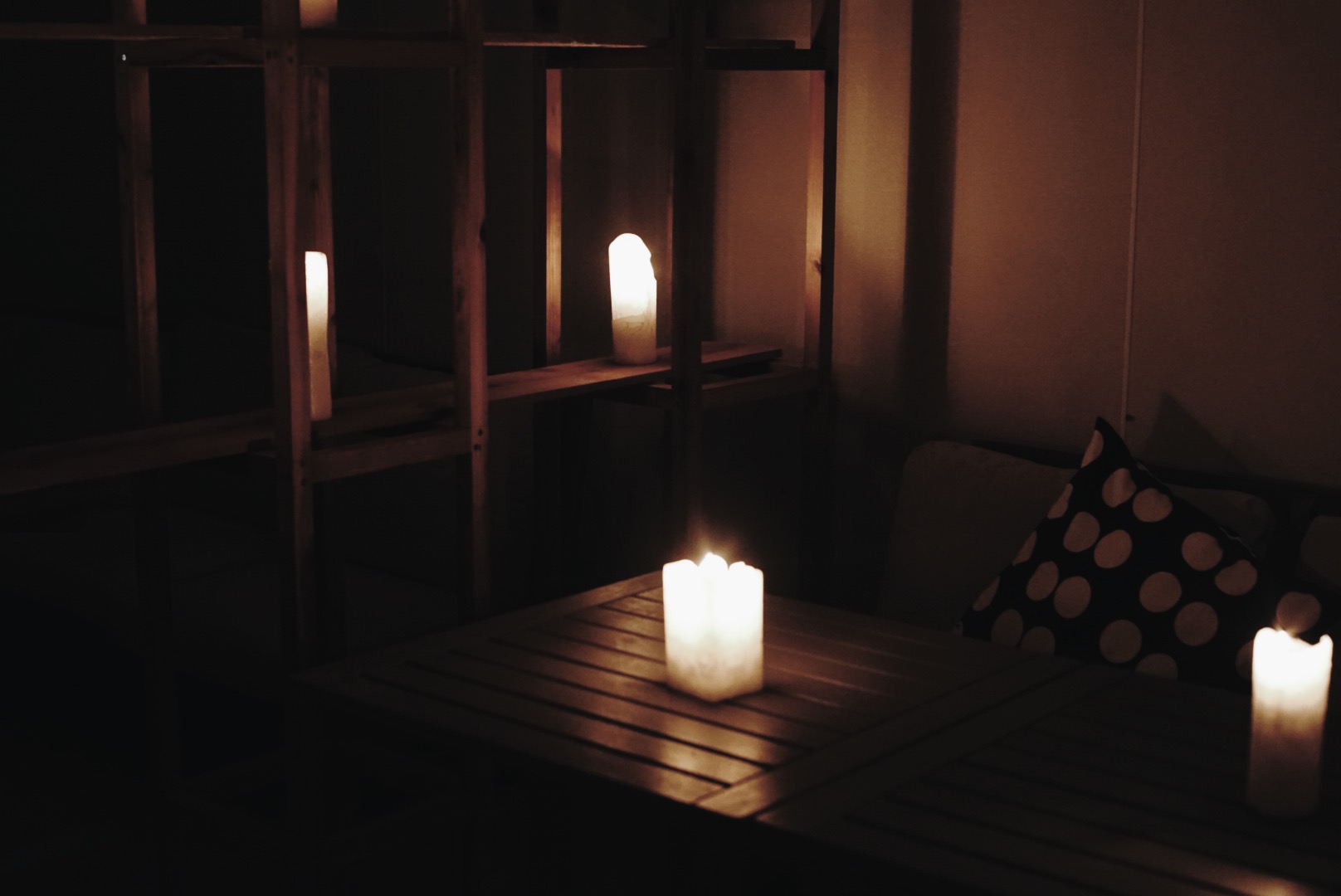 写真：空きテナントに”マチカグ”を活用『灯りの休憩室』